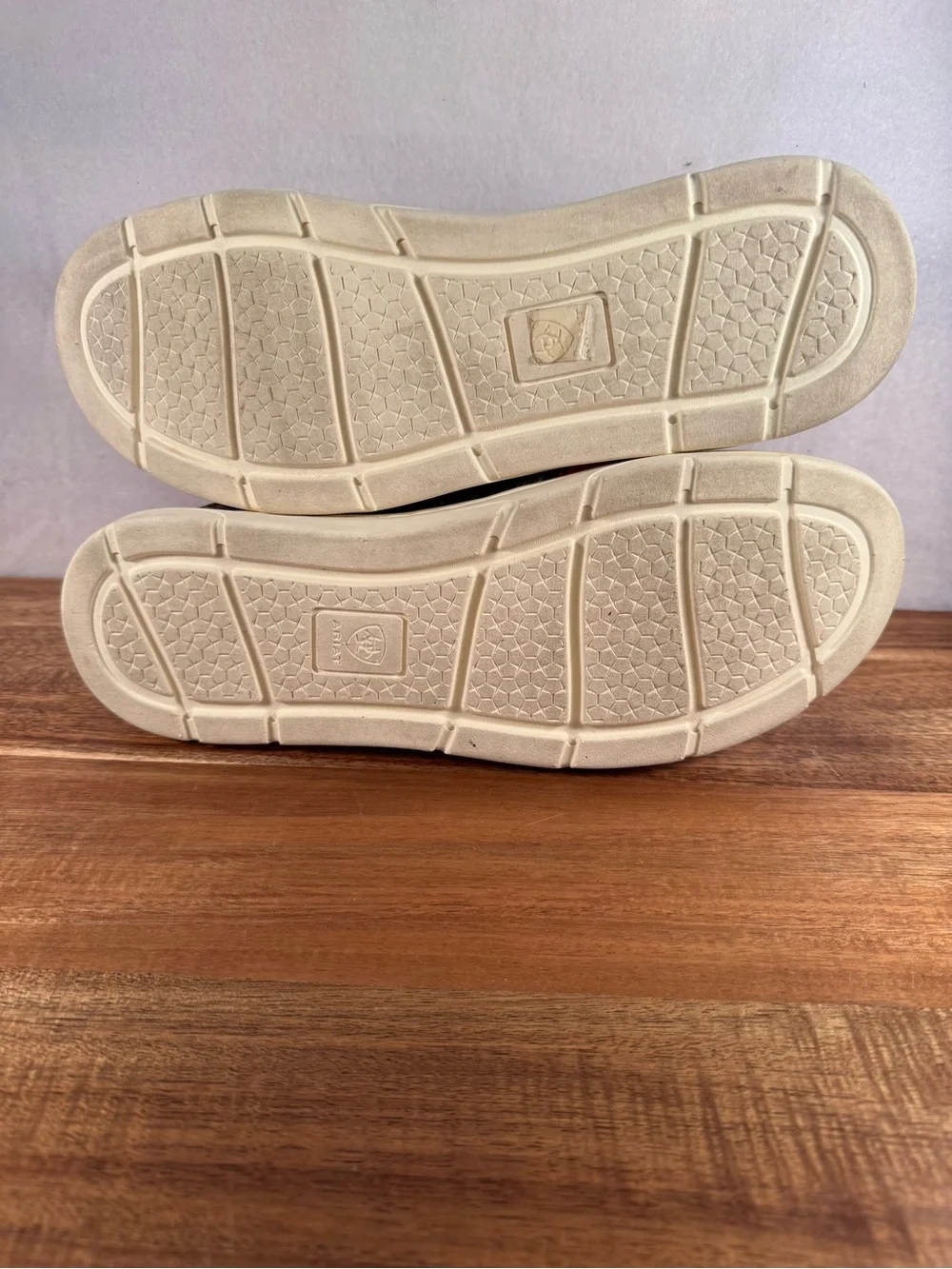 Ariat pre owned